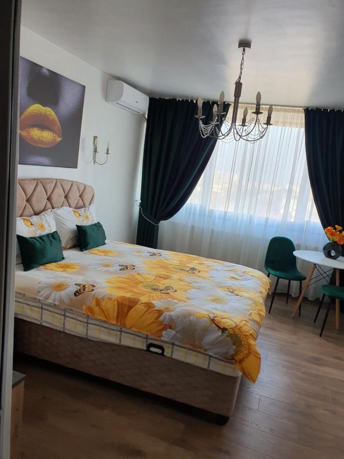 Chic Apartment- Place To Remember Galaţi Buitenkant foto