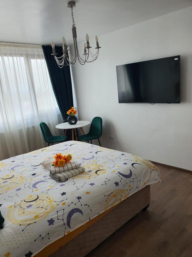 Chic Apartment- Place To Remember Galaţi Buitenkant foto