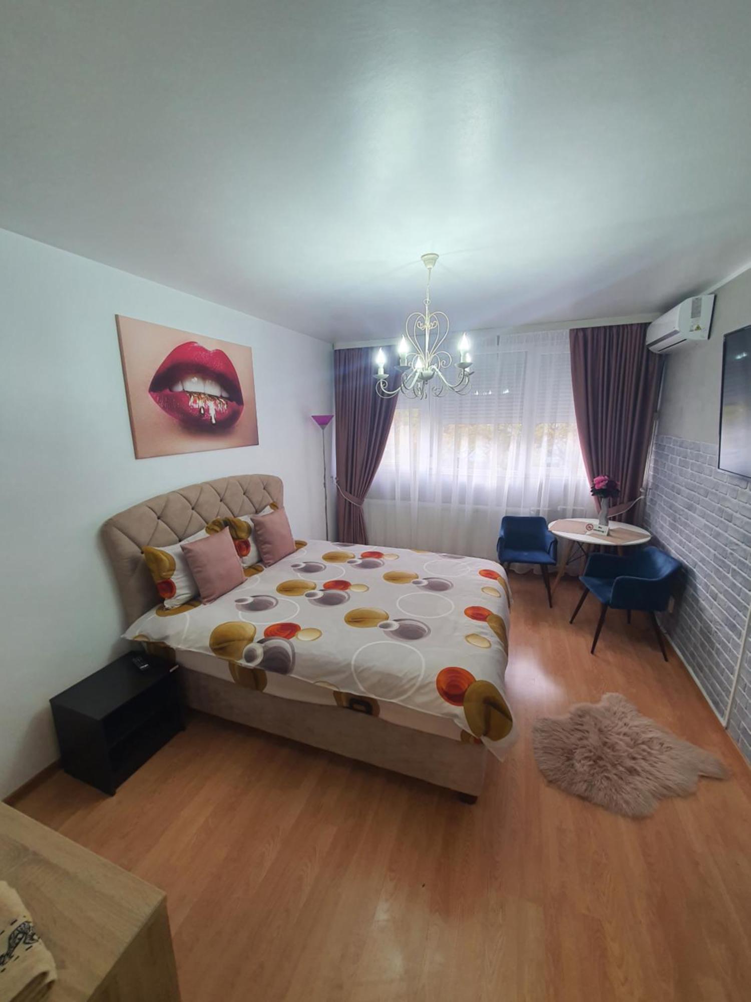 Chic Apartment- Place To Remember Galaţi Buitenkant foto