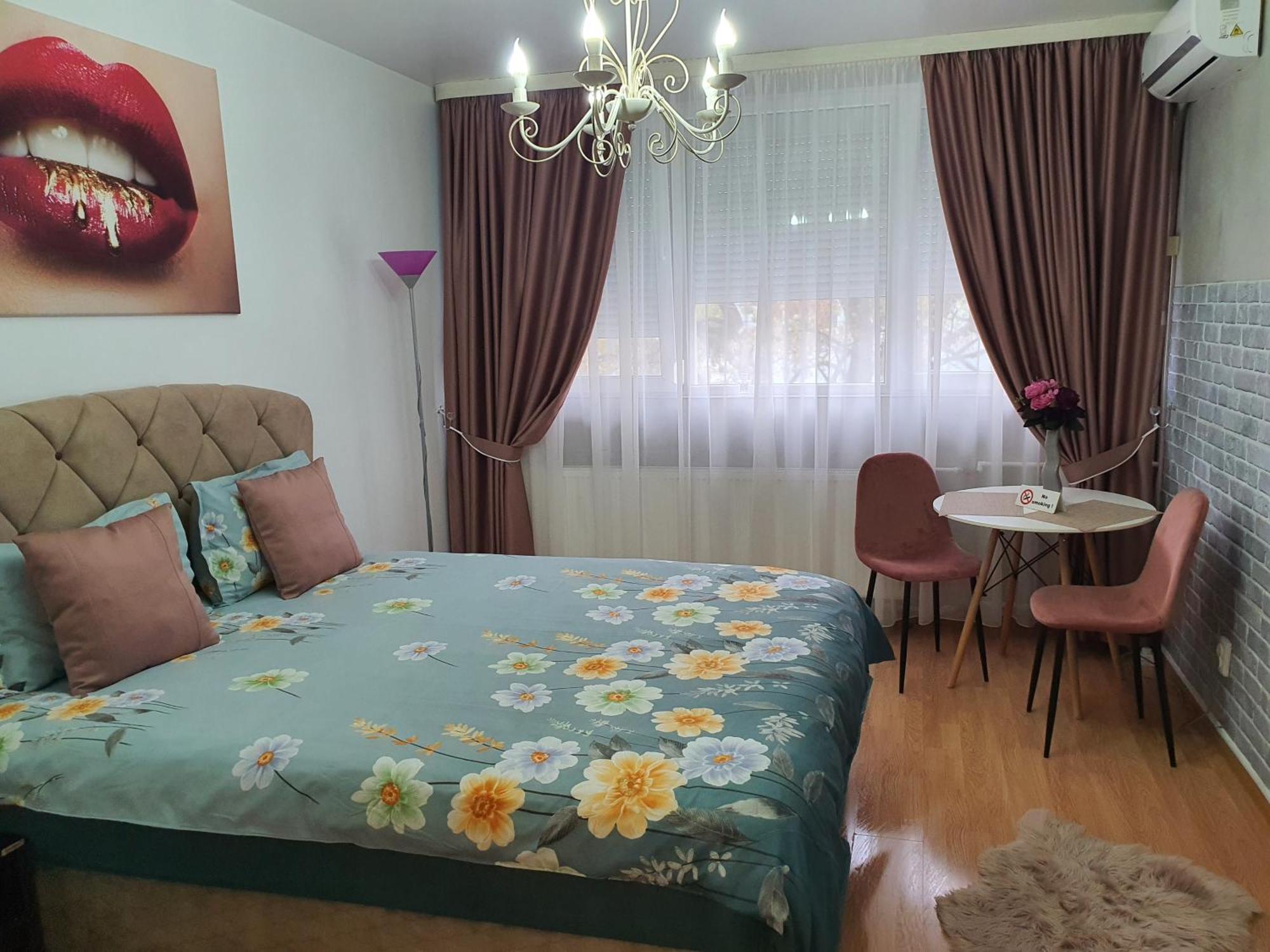 Chic Apartment- Place To Remember Galaţi Buitenkant foto