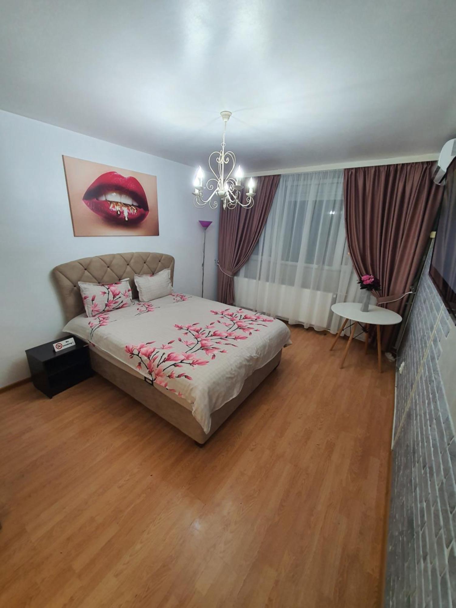 Chic Apartment- Place To Remember Galaţi Buitenkant foto