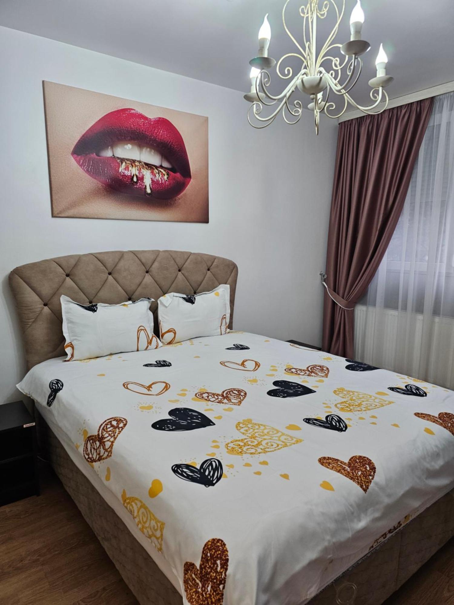 Chic Apartment- Place To Remember Galaţi Buitenkant foto
