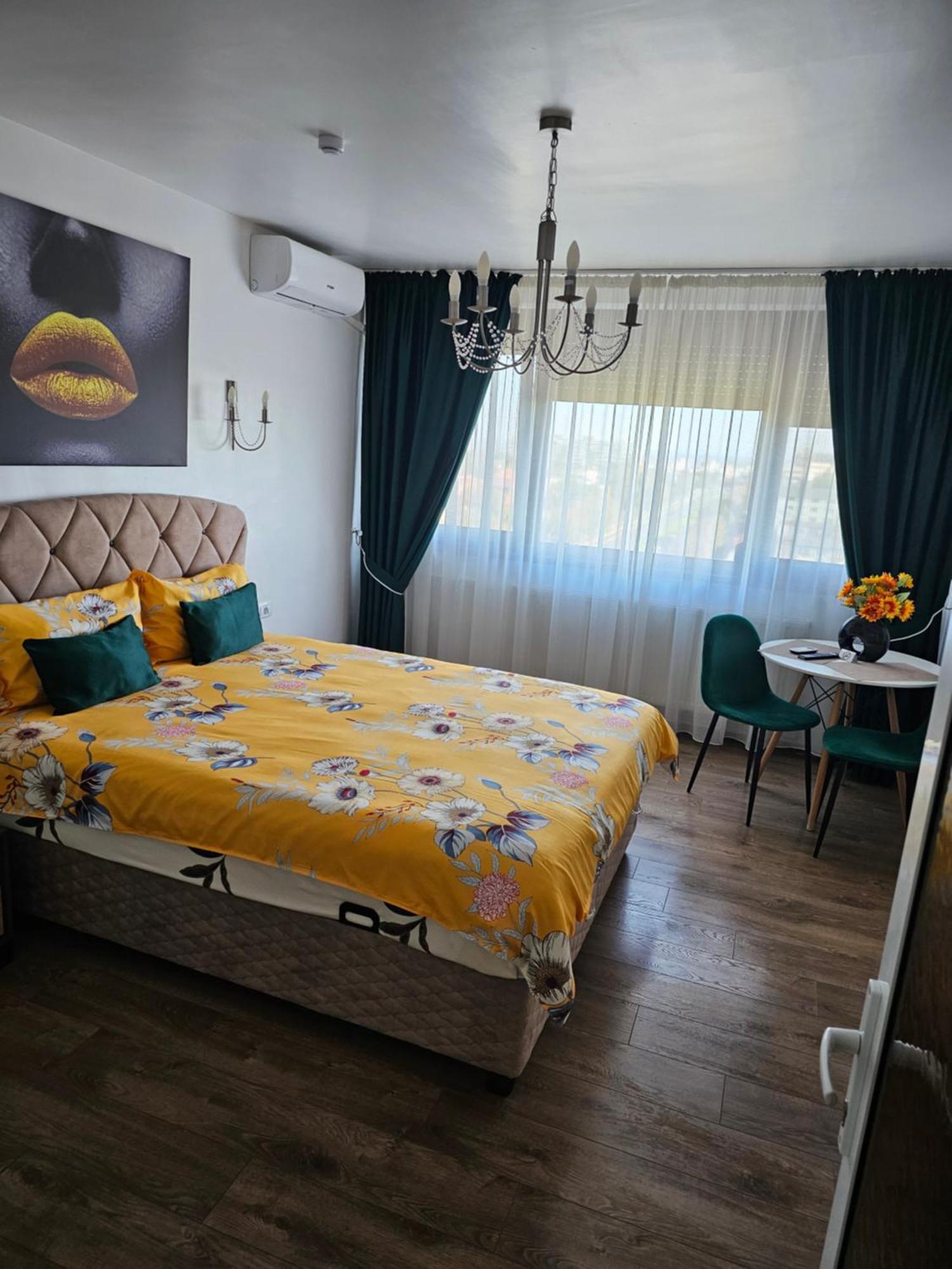Chic Apartment- Place To Remember Galaţi Buitenkant foto